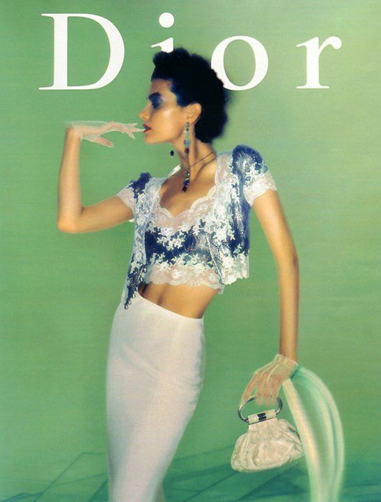 CHRISTIAN DIOR